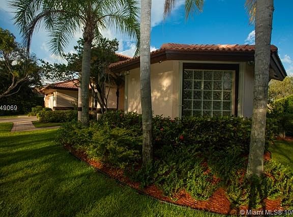 3rd image of 1020 NW 93rd Ter