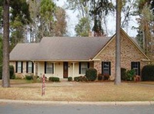 2610 Regency Cir, Magnolia, AR 71753