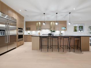 13915 Blackburn Ave, White Rock, BC
