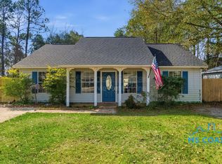 2717 Honduras Dr, Gautier, MS 39553