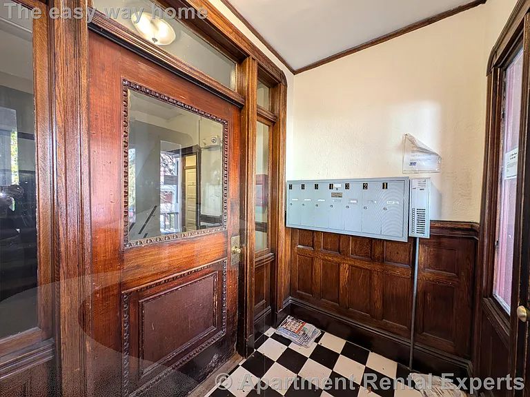 14 Garrison Ave #6 — Photo 3