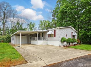 76 Sunset Dr, Springfield, OH 45502