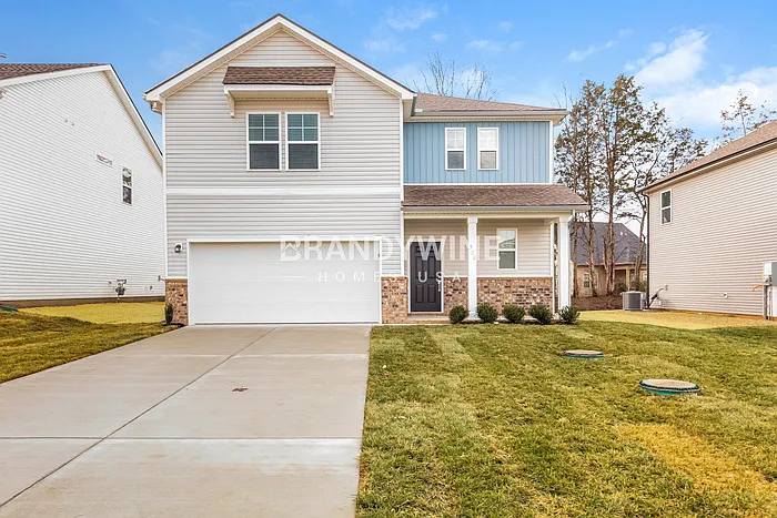3 bed, 2.5 bath, 1944 sqft, $2,525 — Photo 2