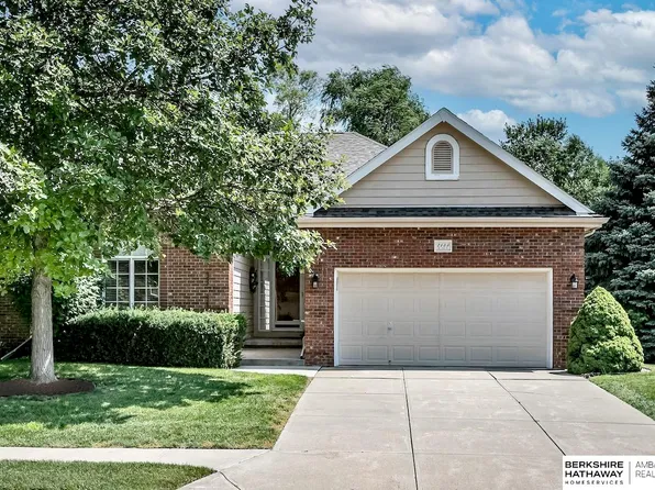 2133 S 179th St, Omaha, NE 68130
