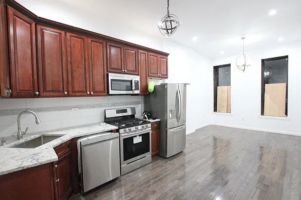 Rented by Bedford 6 Real Estate | media 2