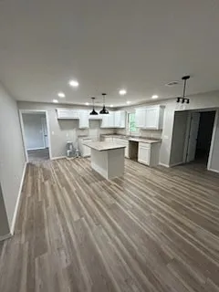 1203 E Creek Ave — Photo 14