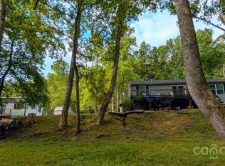 57 Fair Hollow Ln, Hendersonville, NC 28792