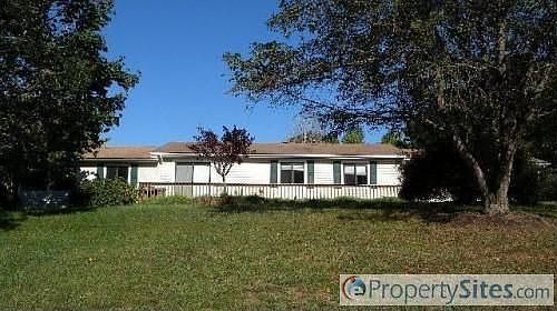 1st image of 711 Sleepy Hollow Dr