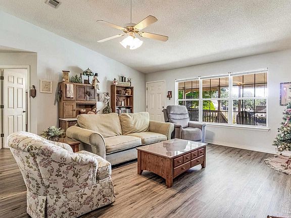 5th image of 8696 Ramble Woods Dr