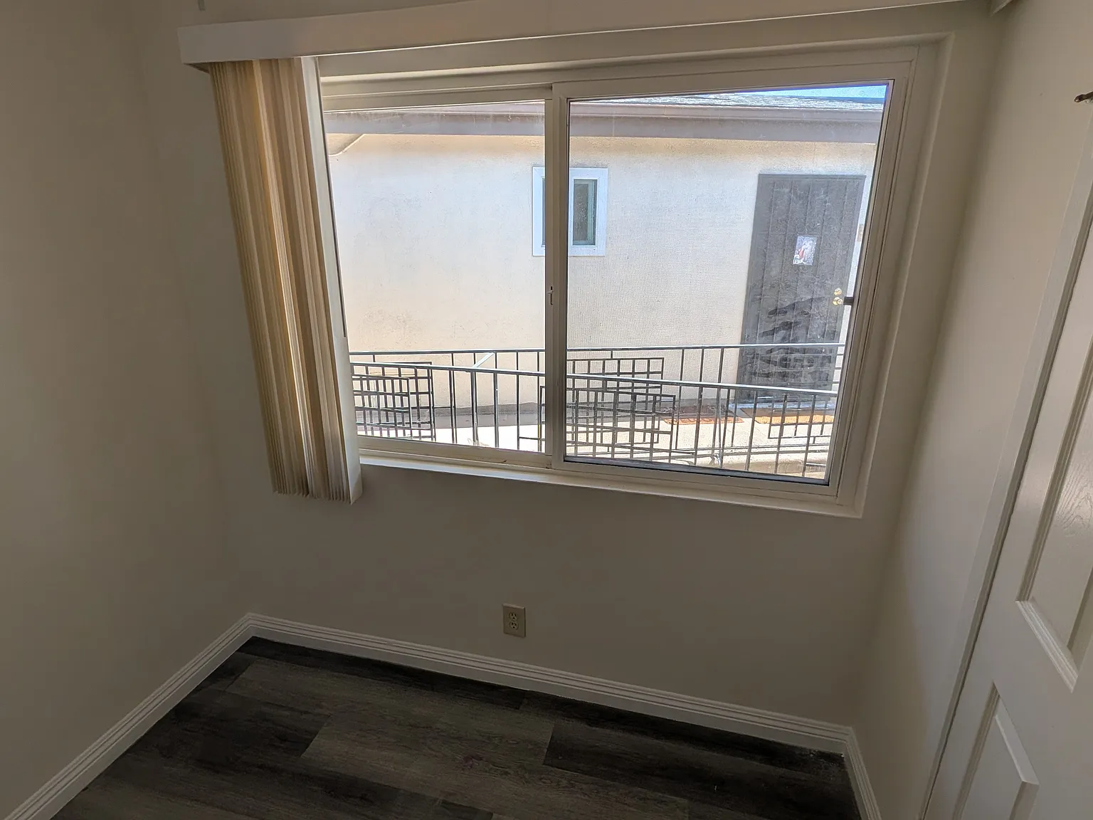 1 bed, 750 sqft, $2,100 — Photo 4