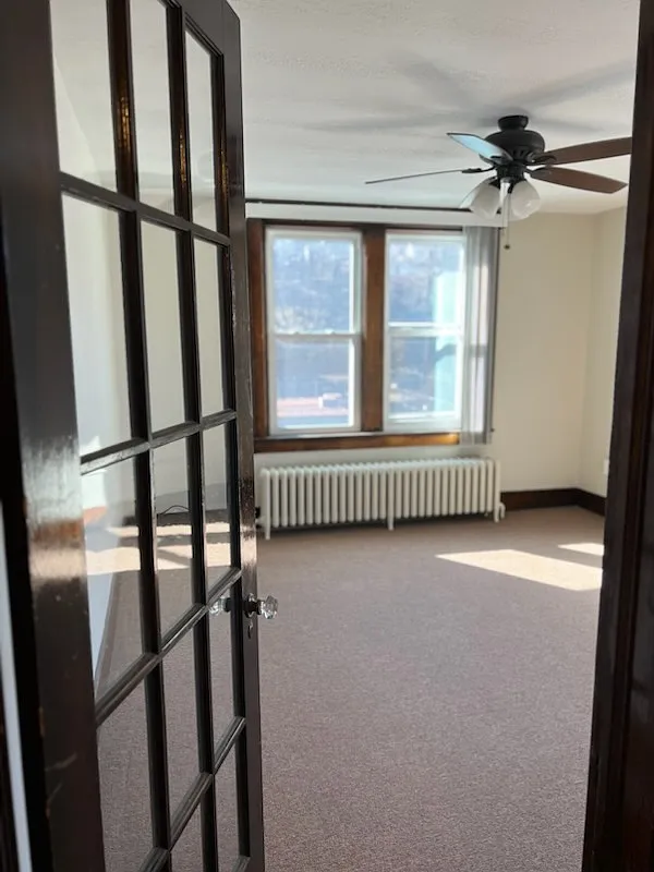 2 bed, 800 sqft, $1,000 — Photo 3