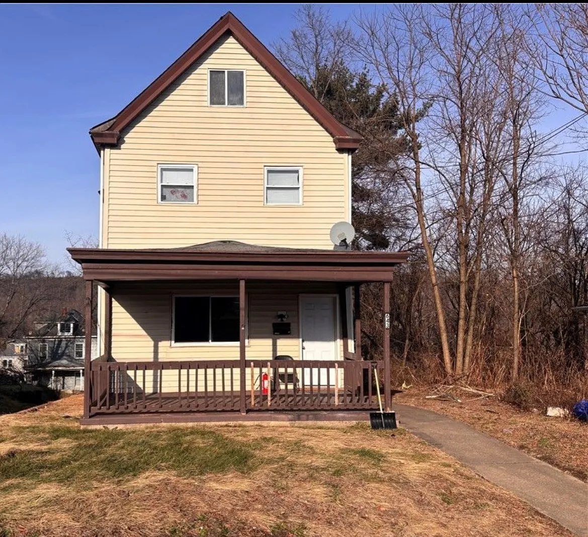 645 Reed Ave — Photo 1