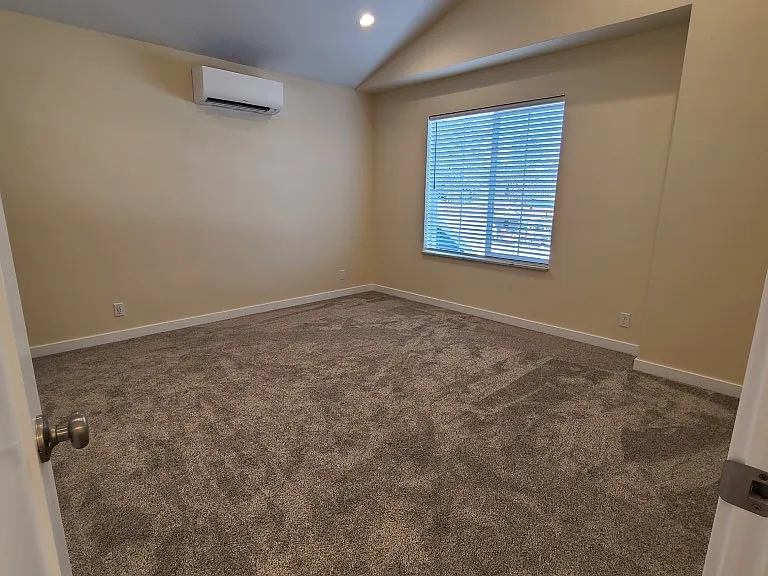 25221 Perkins Rd #1 — Photo 25