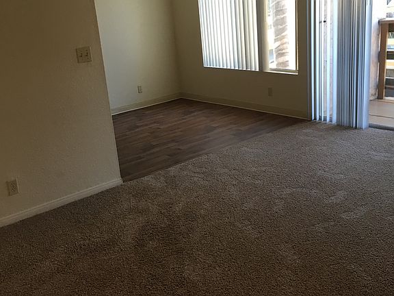 Living/Dining Area