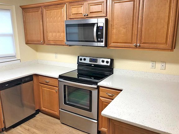 2nd image of 26320 Montgomery Dr #251