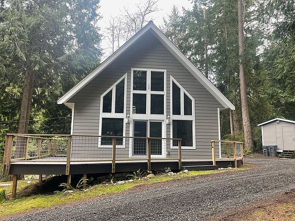 2nd image of 6119 NE Ponderosa Blvd