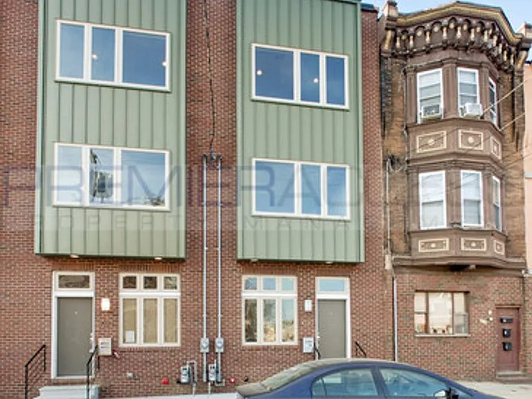 1024 S 5th St — Photo 7
