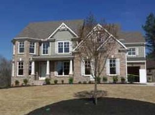 2922 Planters Mill Dr, Dacula, GA 30019