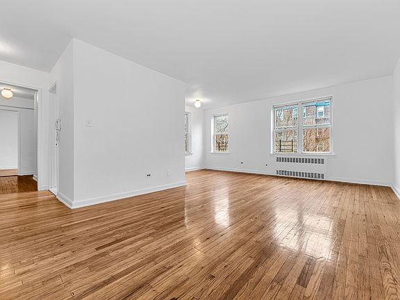 4th image of 66-37 Yellowstone Blvd Unit 4D