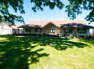 2530 Kendall Rd, Winnebago, IL 61088