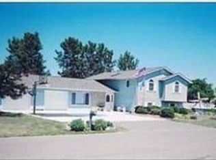 902 E Olson St, Blair, WI 54616