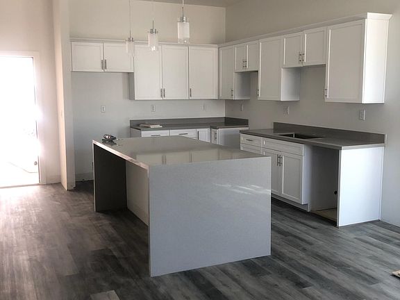 2nd image of 10137 Serenity Star Way #9