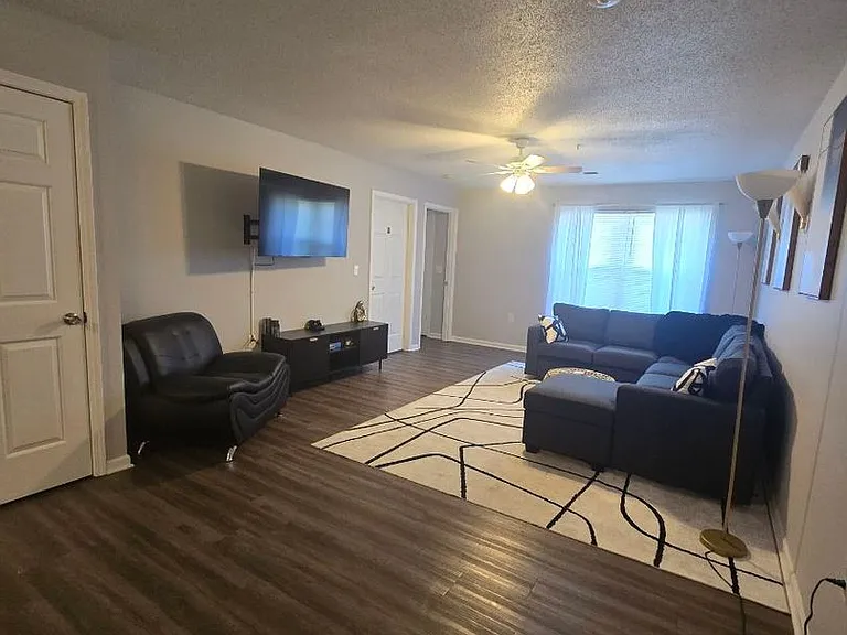 Fusion Pointe — Photo 121