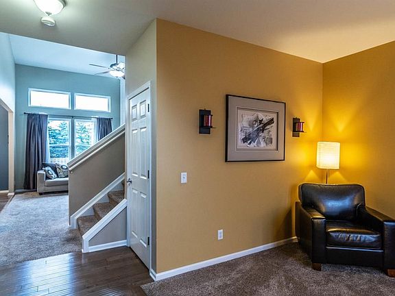 4th image of 7244 Essex Dr