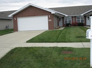 8264 Pierce Pl, Merrillville, IN 46410