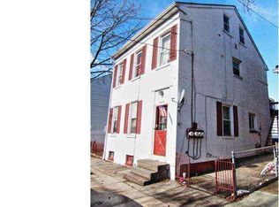 19 Walnut St, Pottstown, PA 19464