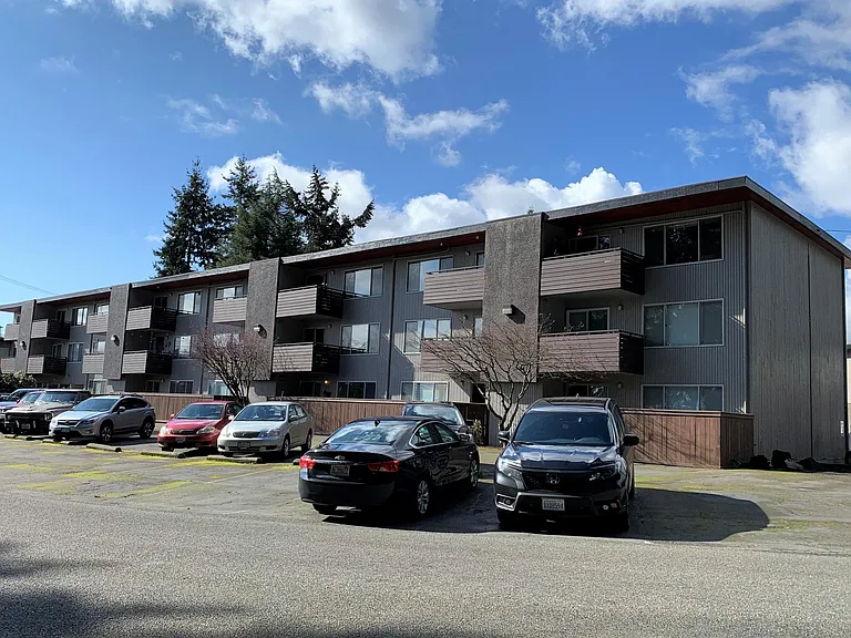 Briza Apartments — Photo 7