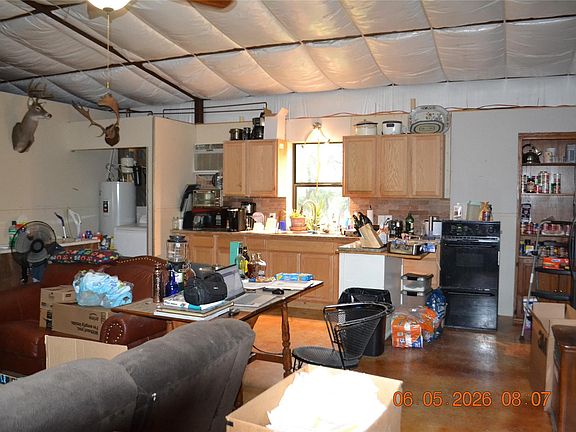5th image of 211 Ringtail Rd