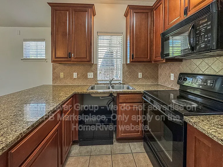 1234 Bethel School Ct #UPSTAIRS — Photo 3