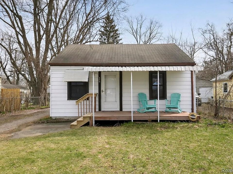 1st image of 626 Bagley Ave