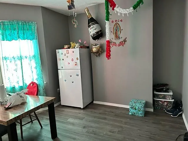 4 bed, 1848 sqft, $2,600 — Photo 2