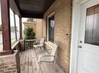 124 Lansdowne St W, Peterborough, ON K9J1Y3
