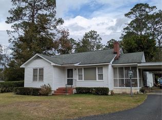 404 Community Dr, Waycross, GA 31501