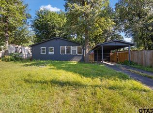 21552 Sundown Rd, Chandler, TX 75758
