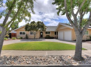 7580 Santa Barbara Dr, Gilroy, CA 95020