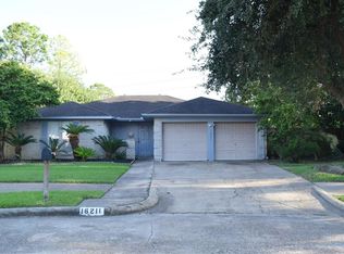 16211 Condessa Dr, Houston, TX 77083