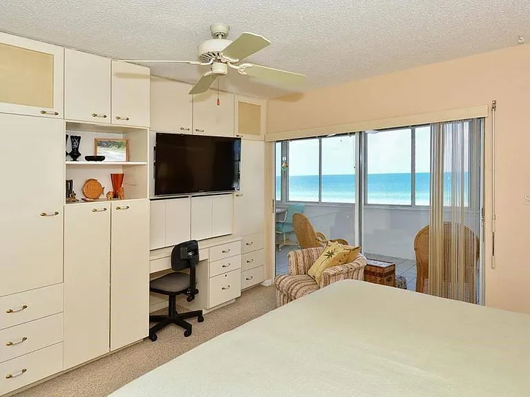 1055 W Peppertree Dr #603AA — Photo 11