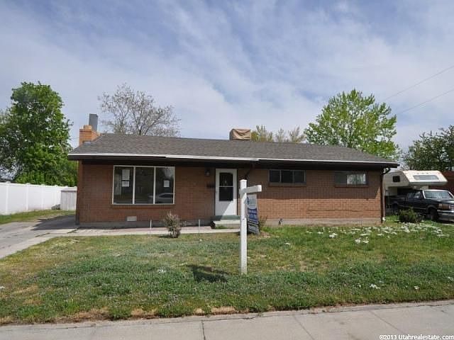 1st image of 680 W Anderson Ave