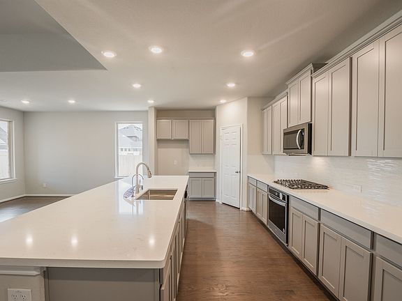 306 Stanford Park Court Elevation Image 3