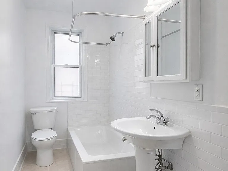 717 W 177th St #5 — Photo 6