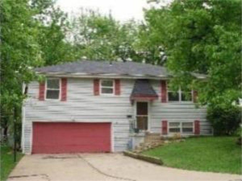 1st image of 10411 Tullis Ave