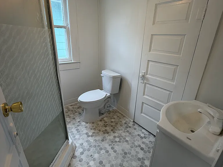 1615 N Courtland Ave — Photo 8