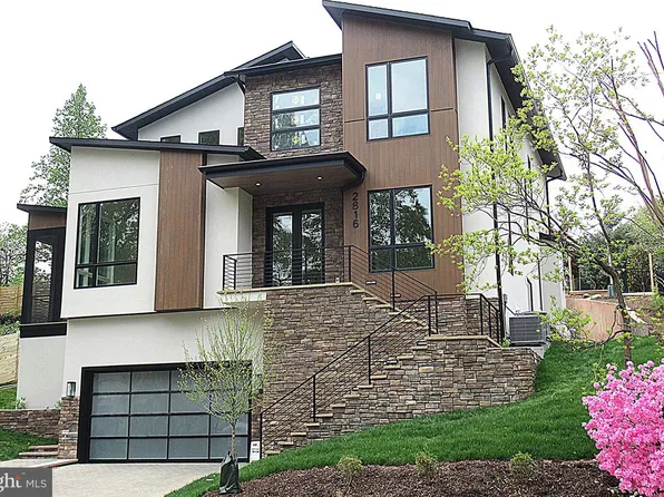 2816 N Jefferson St, Arlington, VA 22207