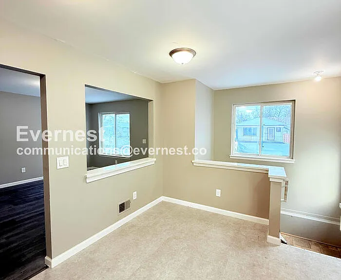 23569 Stewart Ave — Photo 4