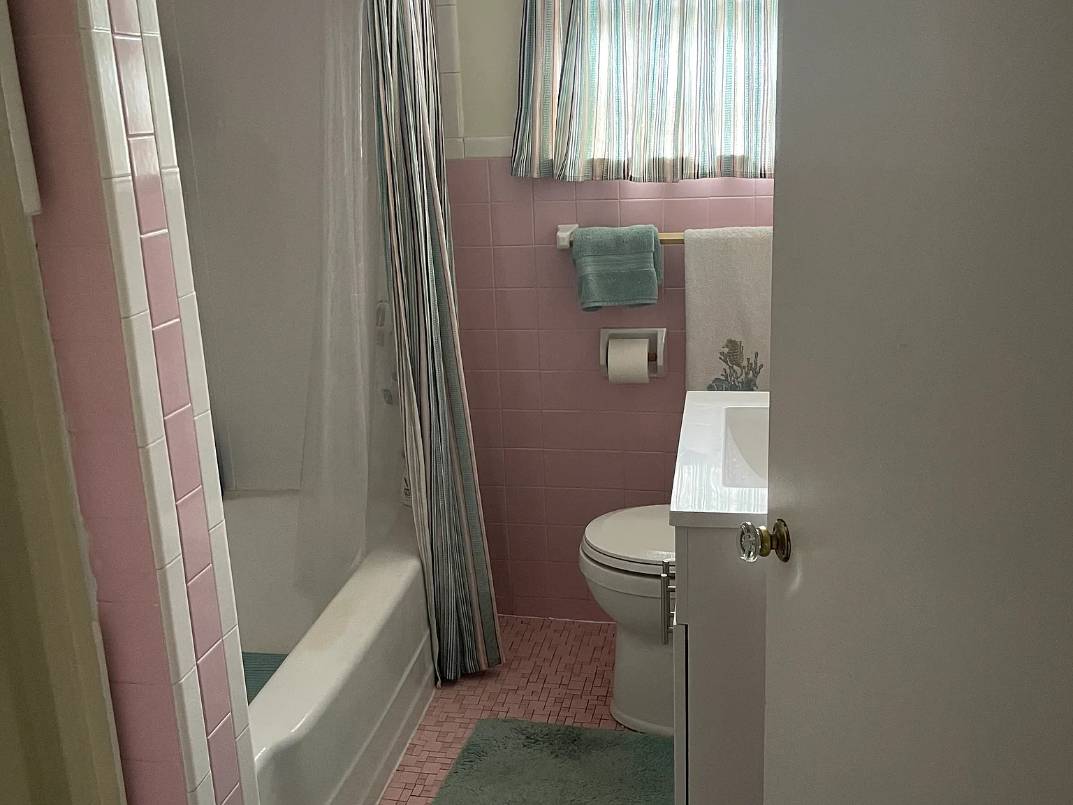 W Crestwood Ave, Somerdale — Photo 4