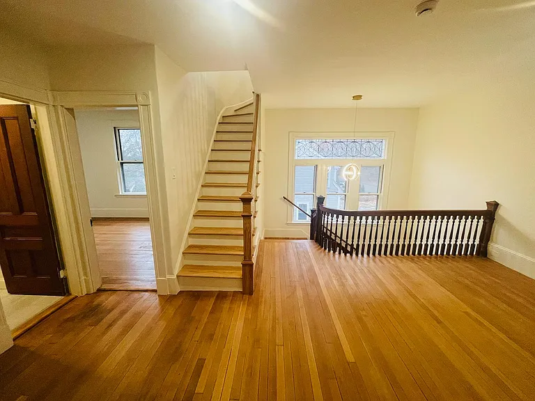 141 Cypress St — Photo 15